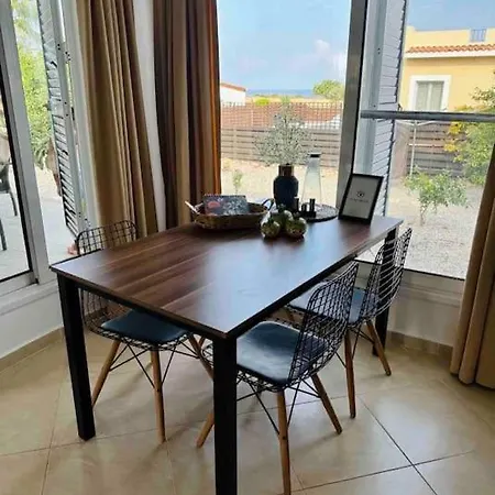 Casa Miliya Bungalow Mit Privatpool Ακανθού
