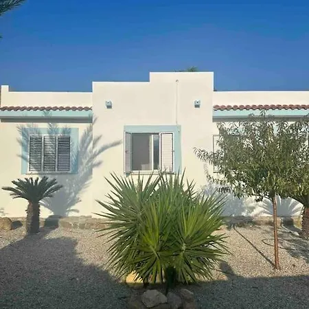Casa Miliya Bungalow Mit Privatpool Akanthou