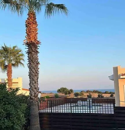 Casa Miliya Bungalow Mit Privatpool Ακανθού